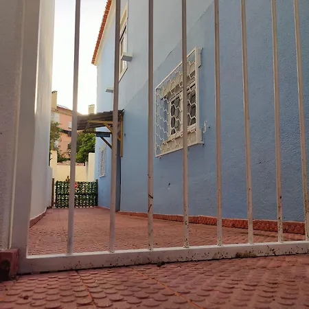 Blue House Апартаменты Амадора