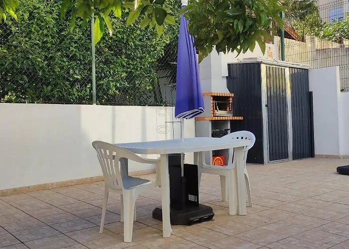 Blue House Апартаменты Амадора